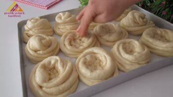 Zor Tariflere İnat Poğaça Çörek Tarifi