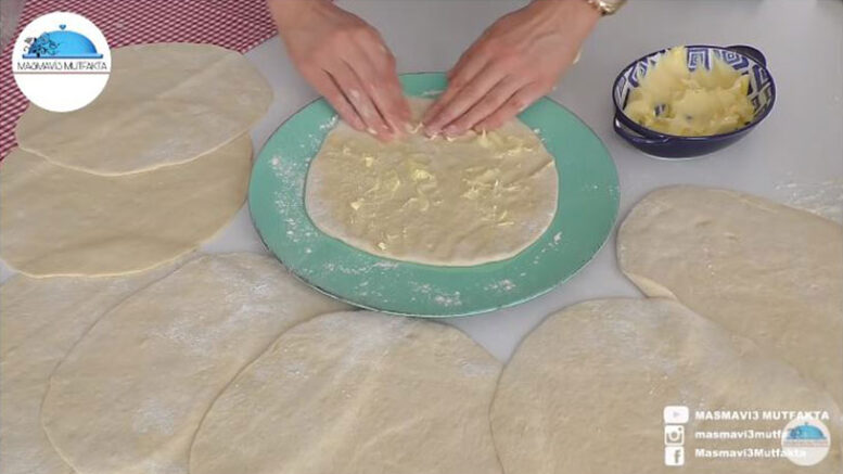 Bu Katlama Tekniği İle Katmer Kruvasan Tarifi 1