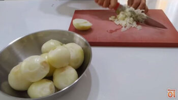 Daha Lezzetlisi Yok Evdeki Soğanla Kahvaltılık Gözleme Tarifi