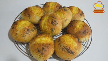 Maya İle Soğandan Çörek Börek Tarif