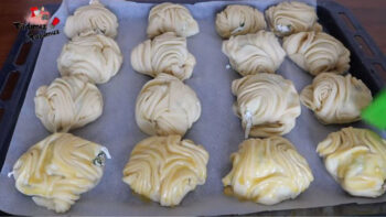 sekli ve lezzeti ile cok konusulacak kahvalti pogacasi tarifi 1