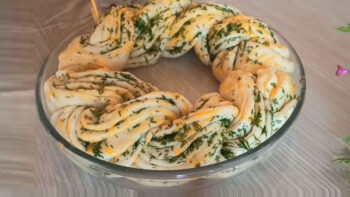 Az Kişinin Bildiği Yapılışı İle Sahurluk Çörek Tarifi