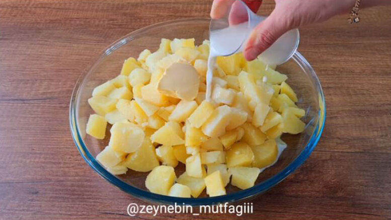 Patatesten İftara Sahura Çok Yakışacak Yemek Tarifi 1