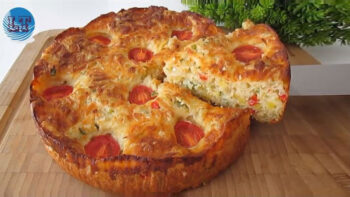 Yoğurmadan Bol Sebzeli Çörek Tarifi