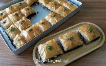 Efsane Lezetli Sürprizli Kekli Baklava Tarifi