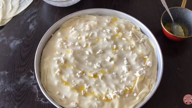 En Pratik Yufka Açamayanlara El Açma Börek Tarifi