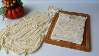 Şekli Tekniği Yöntemi Göreni Şaşırtan Börek Tarifi