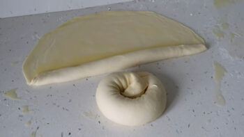 Akşam Hazırla Sabah Kalk Pişir Börek Tarifi