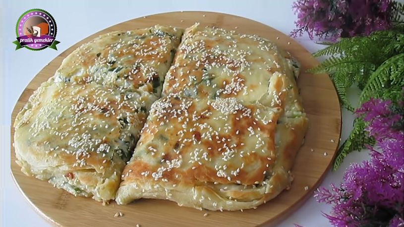 Asırlık Tariflere İnat Bazlama Börek Tarifi 2