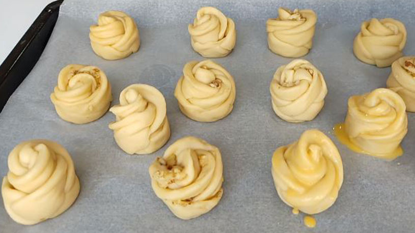 Öyle Güzelki Yesemmi Yemesemmi Dedirten Çörek Tarifi 2