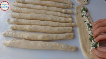 Öyle Lezzetli Bitmesi An Süren Çörek Tarifi
