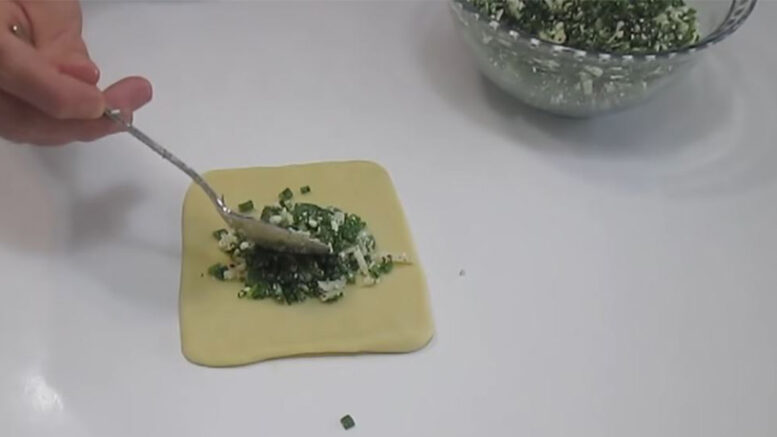Puf Puf Çoban Bohçası Börek Tarifi 2