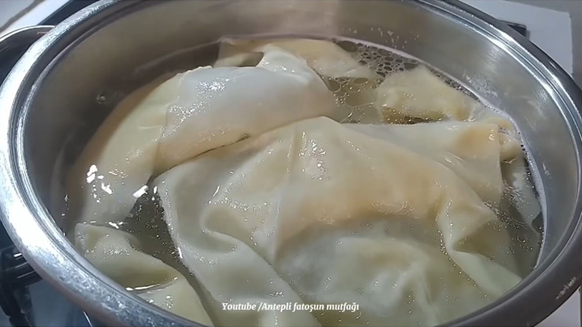 Sipariş Yetiştirmekte Zorlanacağınız Su Böreği Tarifi 1
