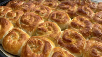 Siparişleri Yetiştirmekte Zorlanacağınız Börek Tarifi