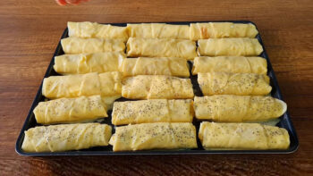 Sosu ve Tekniği Dilden Düşmeyecek Börek Tarifi