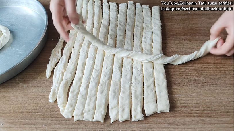 Yapması Çocuk Oyuncağı Olan Fosur Kabaran Börek Tarifi 2