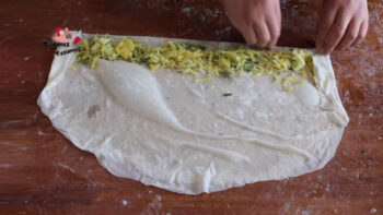 Çiğ Patatesten Unutulmayacak Börek Tarifi