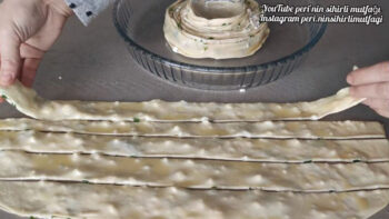 Çok Farklı Yapılan Dolama Şeklinde Börek Tarifi