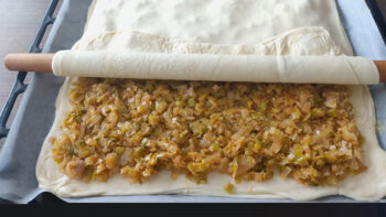 Yöntemi İç Malzemesi Damaklarda Kalacak Börek Tarifi