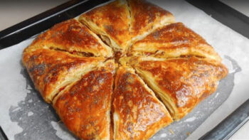 Hazır Yufka Almaya Son Verdirecek Kolay Yöntemli Börek Tarifi