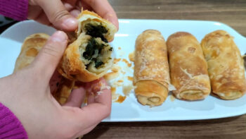 Sadece Un Ve Tuzdan Şipşak Börek Tarifi