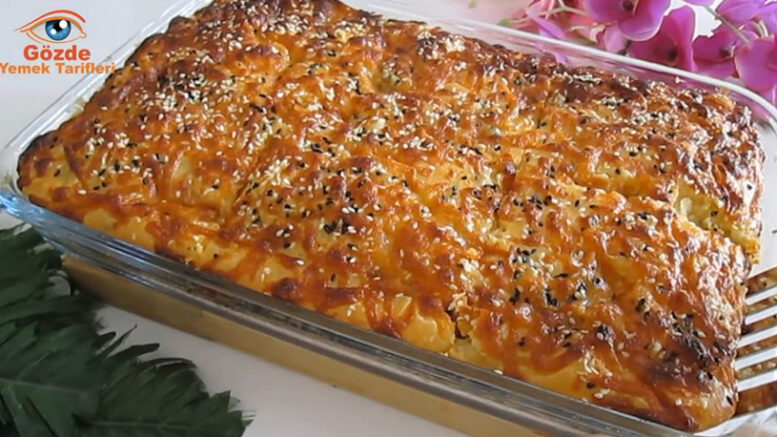 Tepsi Dolusu Övgüye Doyuran Muhteşem Çörek Tarifi 1