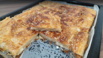 Börek Niyetine Tek Tek Uğraşmadan Çörek Tarifi
