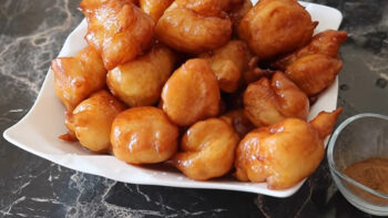 Çıtırtısı Akıllarda Kalan Çok Az Malzemeli Yumurta Tatlısı Tarifi
