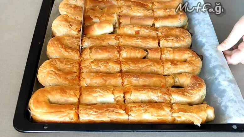 Hamur Açmayı Bilmeyenler İçin En Çıtır Börek Tarifi 2