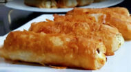 Hazır Yufkayı El Açma Gibi Yapan Sosu ile Leziz Börek Tarifi