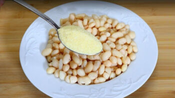Kuru Fasulyeden Olay lezzette Pasta Tarifi