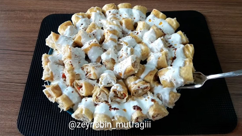 Piştikten Sonra Islatılan Börekli Baş Tacı Kebap Tarifi 2