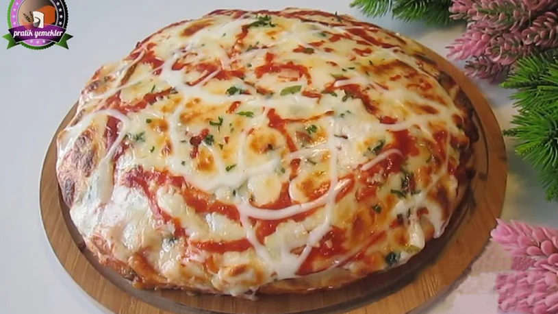 pizza tadinda nefis corek tarifi 1