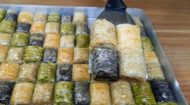 Rengarenk Her Rengi Ayrı Lezzetli Baklava Tarifi