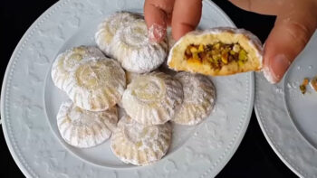 Lezzette Zirvede Gerçek Kerebiç Tatlısı Tarifi