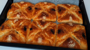 Milföyü Sollayacak Hazır Yufkadan Börek Tarifi