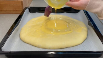 Sahura Akşamdan Hazırlanan Nefis Çörek Tarifi