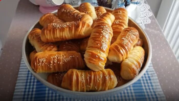 3 Gün Çıtır Kalan Nefis Poğaça Tarifi