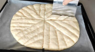 Baklava Dilimi Kolaylığına Bayılacağınız Çörek Tarifi