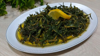 Kış Hazırlıklarından Kahvaltılık Kekik Salamura Tarifi