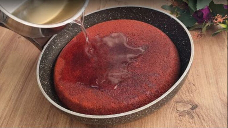 1 Bardak İrmikten Tavada Yapıldığına İnanılmayan Tatlı Tarifi