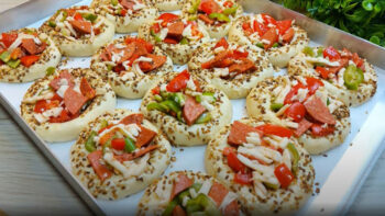 Simit Tadında Pizza Kahvaltılık Tarifi