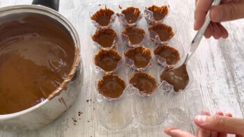 Yumurta Kolisinden İnanılmaz Tatlı Tarifi