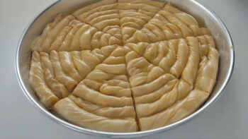 Çıtırlığının Sırları İle Nefis Börek Tarifi