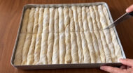 Favorilere Giren Kendini Kadayıf Sanan Baklava Tarifi