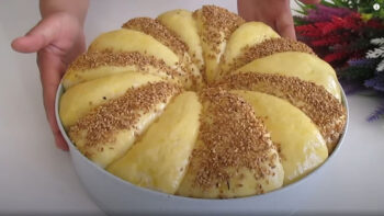 Tepsiden Kabarıp Taşması Çok Konuşulacak Poğaça Tarifi