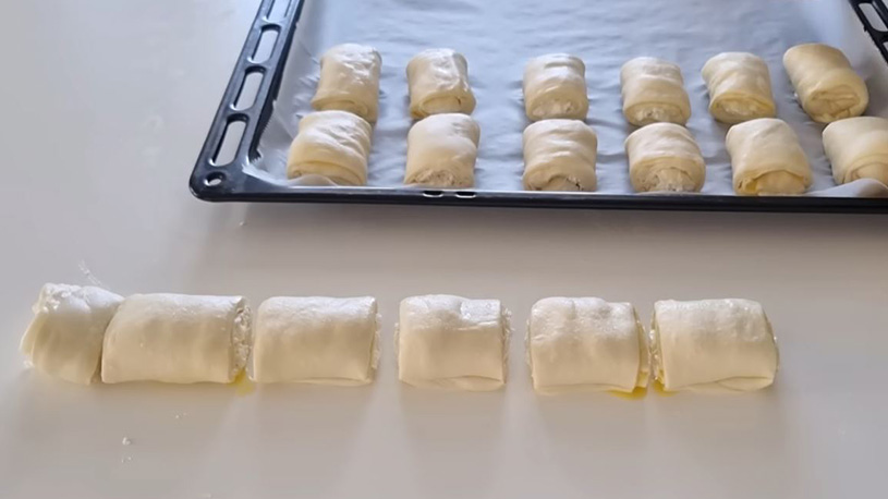 1 Dakikada Açılan Her Gün İstenecek Börek Tarifi 2