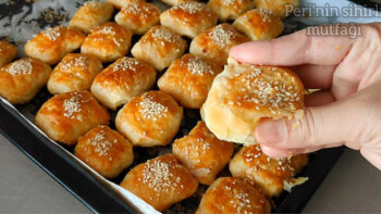 Çok Ucuza Çıtır Çıtır İkramlık Börek Tarifi