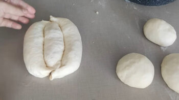Komşudan Öğrenilen Hemen Yapılan Börek Tarifi