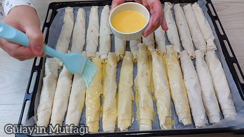Sirke İle Çıtırlığı Zirve Olan Börek Tarifi 2